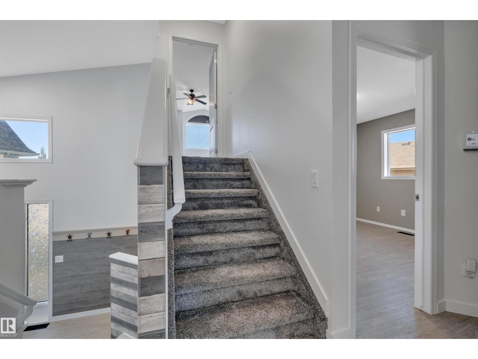 32 MEADOWVIEW DR - Image 28