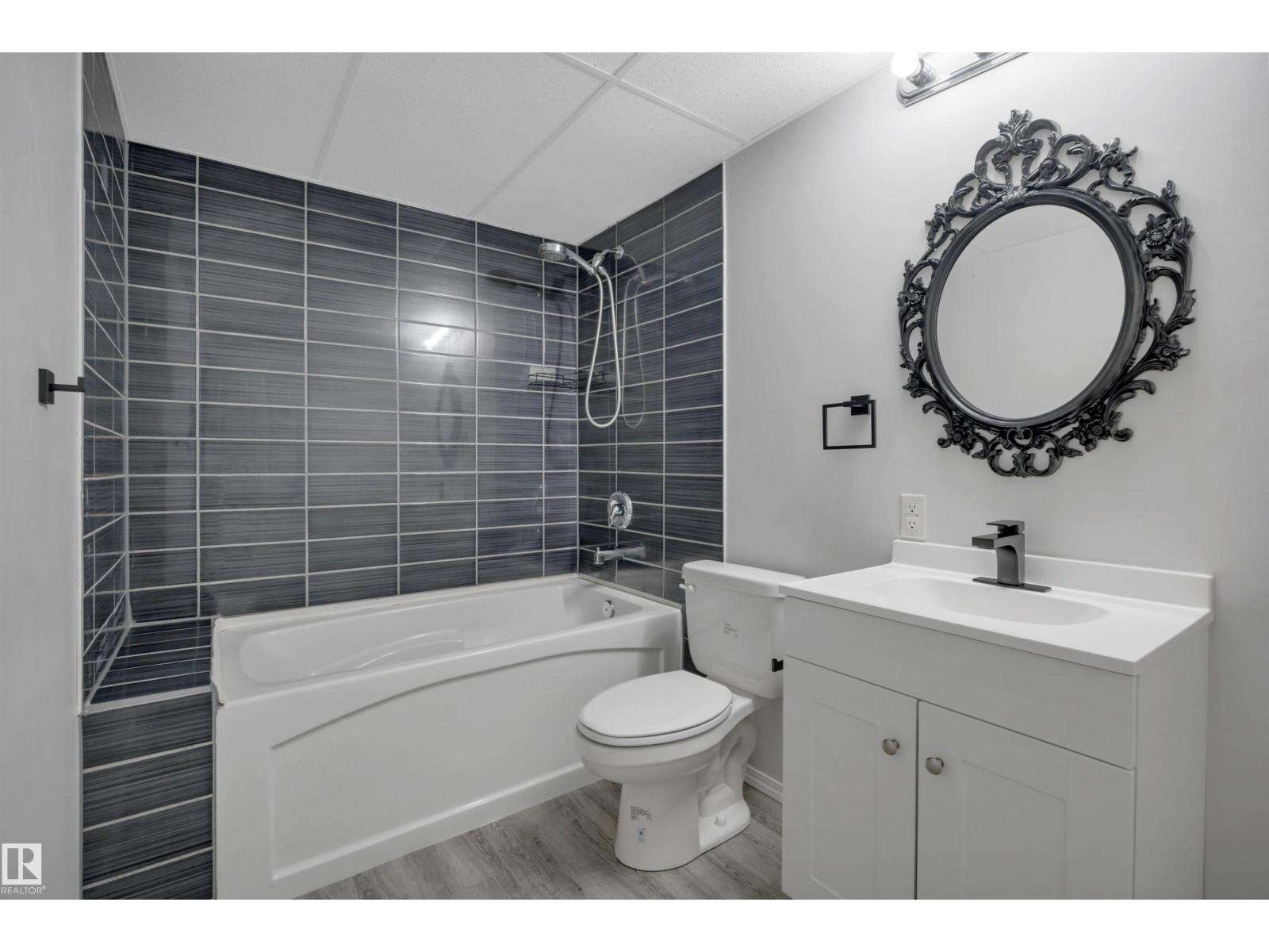 32 MEADOWVIEW DR - Image 44