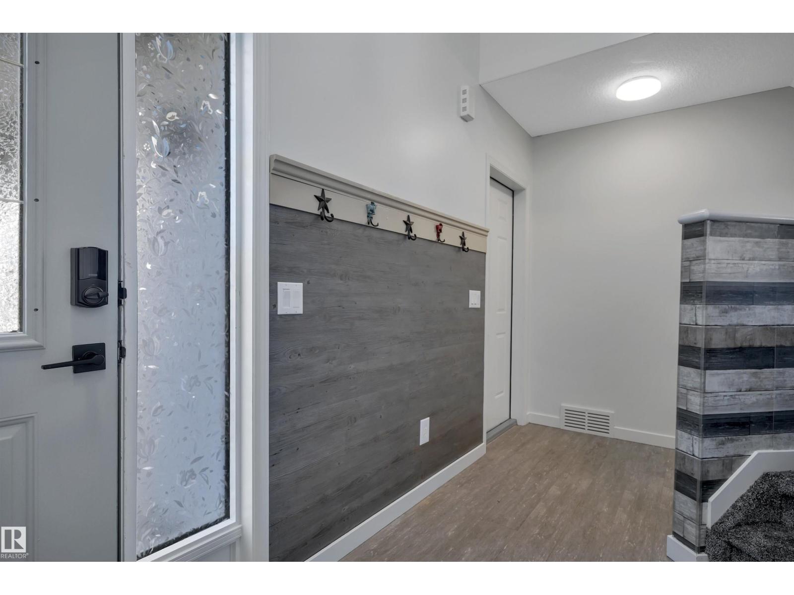 32 MEADOWVIEW DR - Image 5