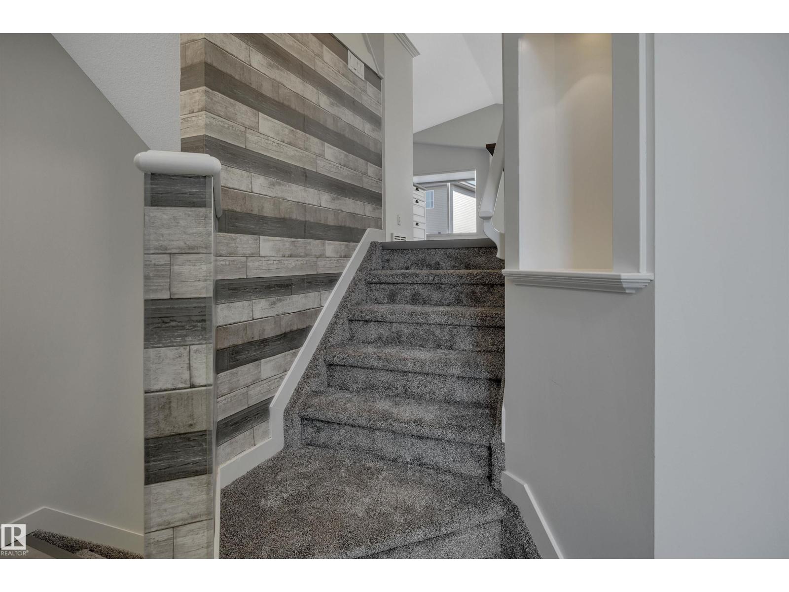 32 MEADOWVIEW DR - Image 7