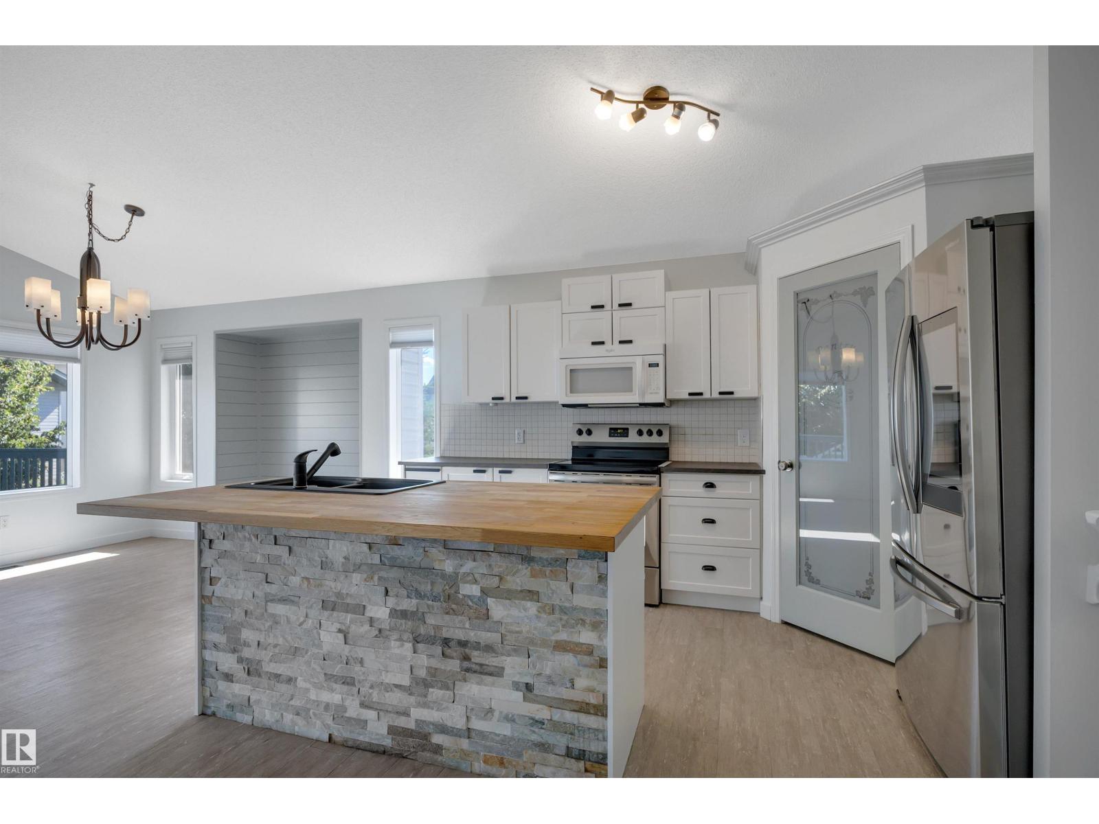 32 MEADOWVIEW DR - Image 9