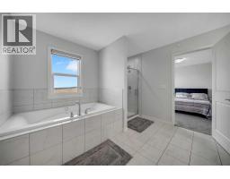 132 Howse Crescent NE - photo 15