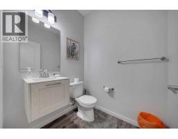 132 Howse Crescent NE - photo 22