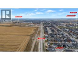 132 Howse Crescent NE - photo 6