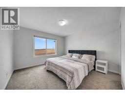 132 Howse Crescent NE - photo 12