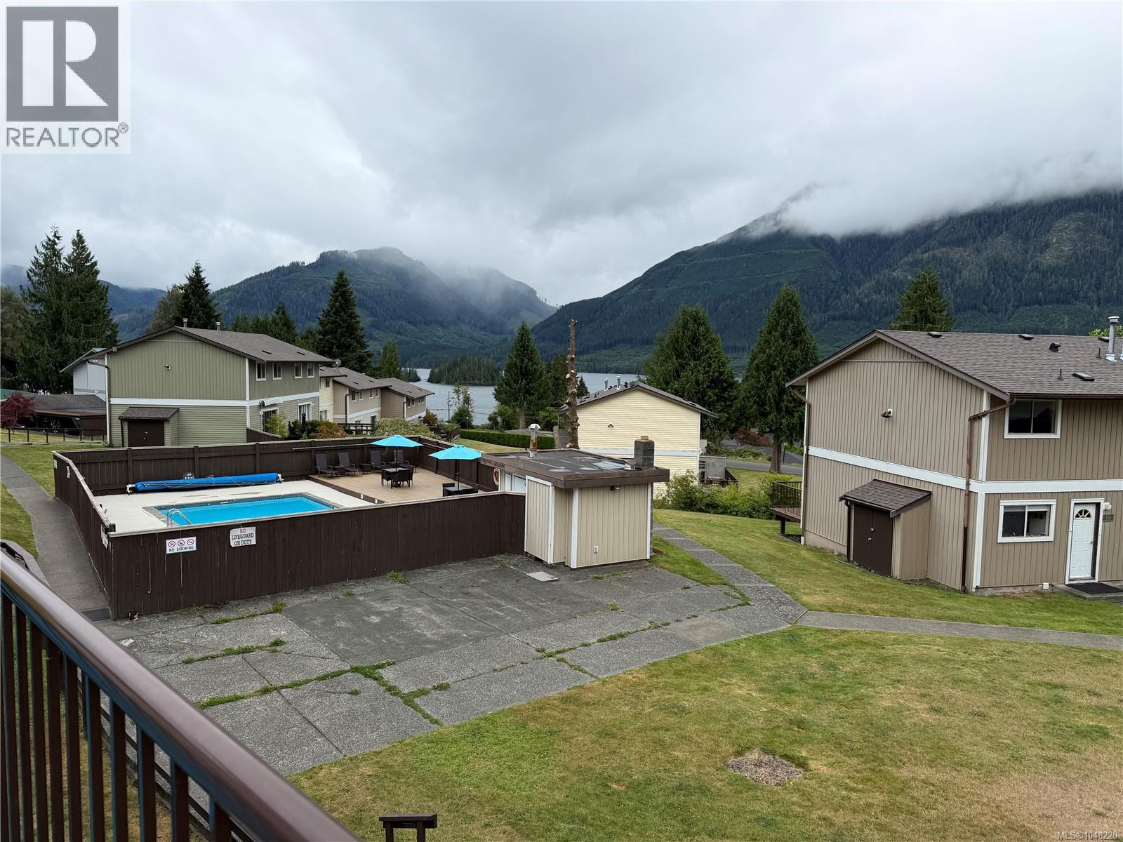 404 Haida Ave - 1