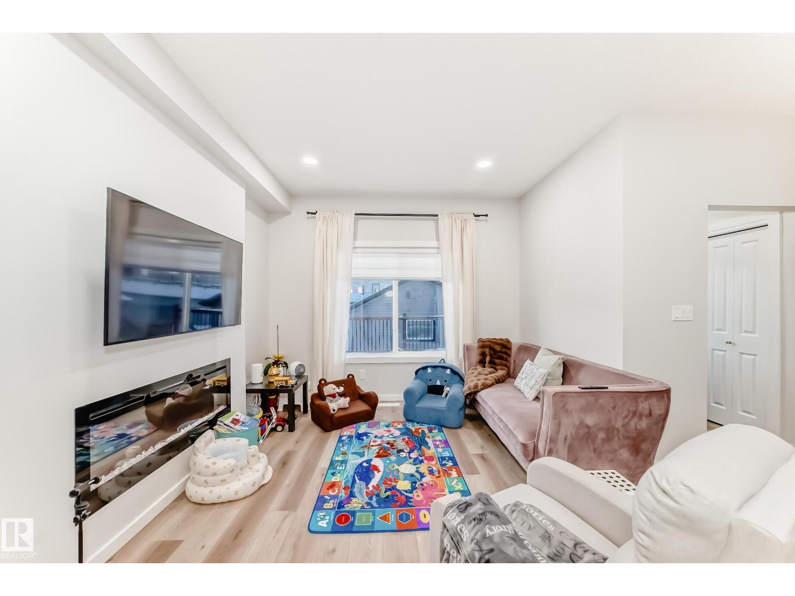 332 29 ST SW - 22