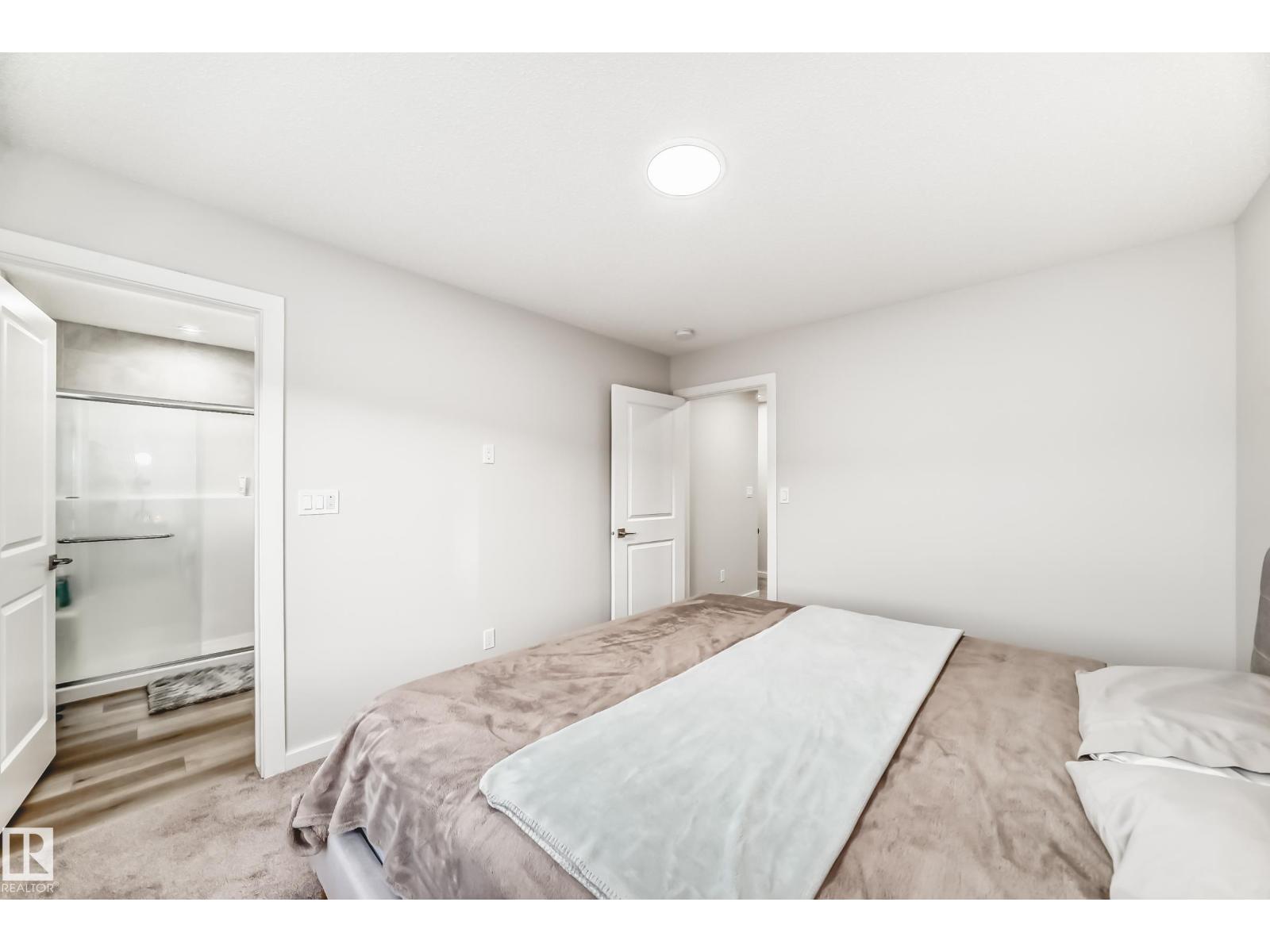 332 29 ST SW - 35