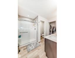 332 29 St Sw, Edmonton, AB T6X3E7 Photo 38