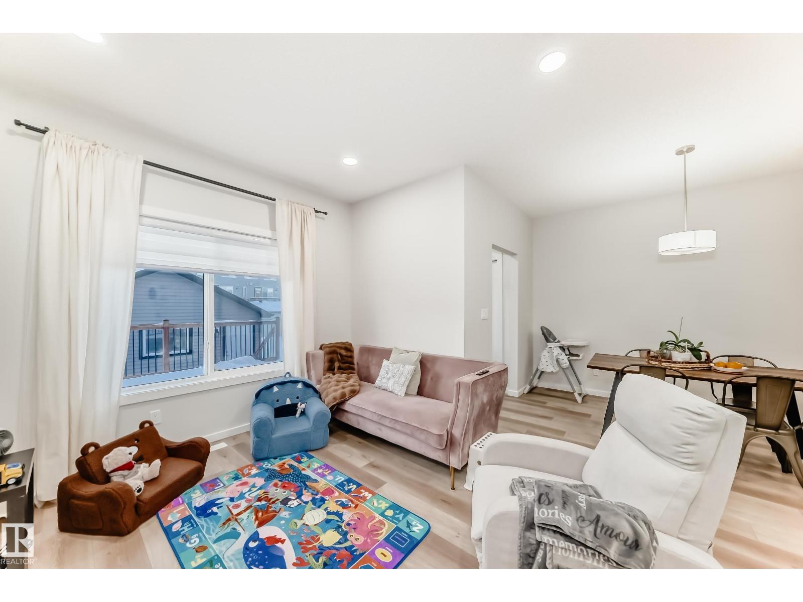 332 29 ST SW - 23