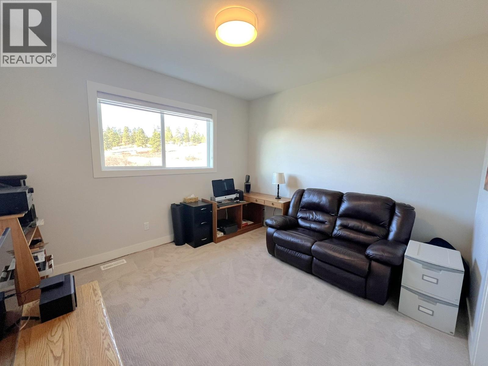 3369 Hawks Crescent - 40