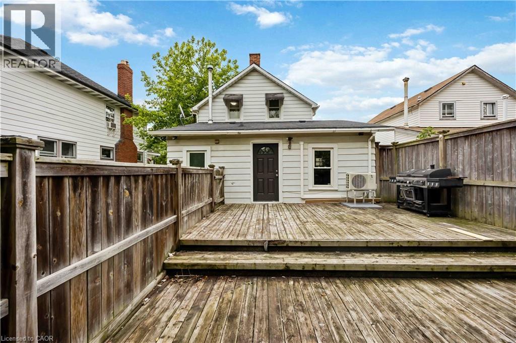 173 BROCK Street S - 33