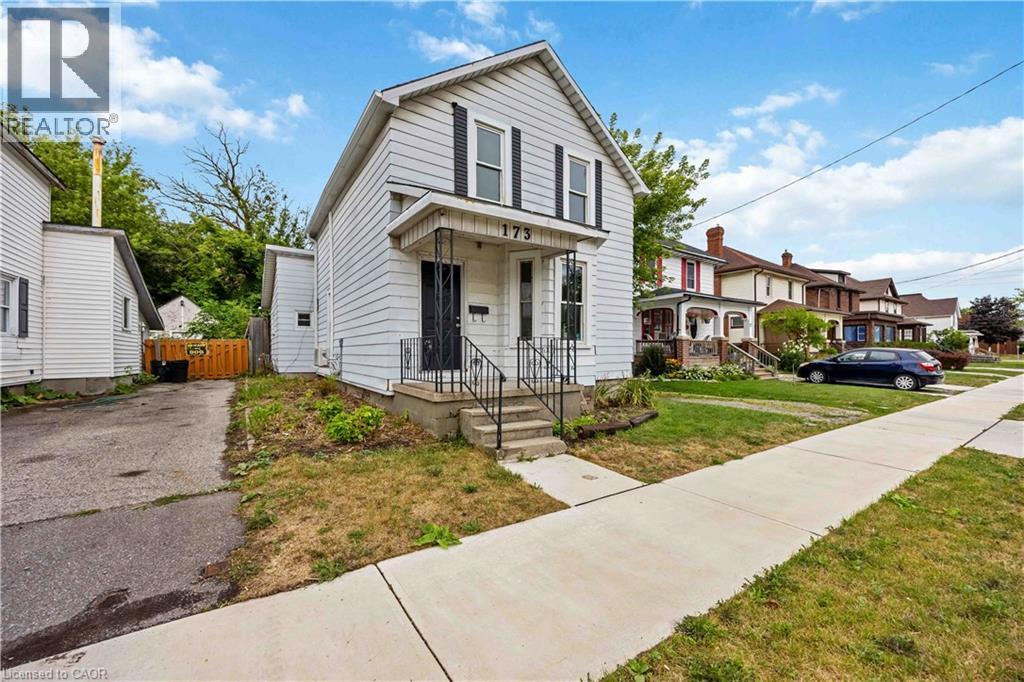 173 BROCK Street S - 37