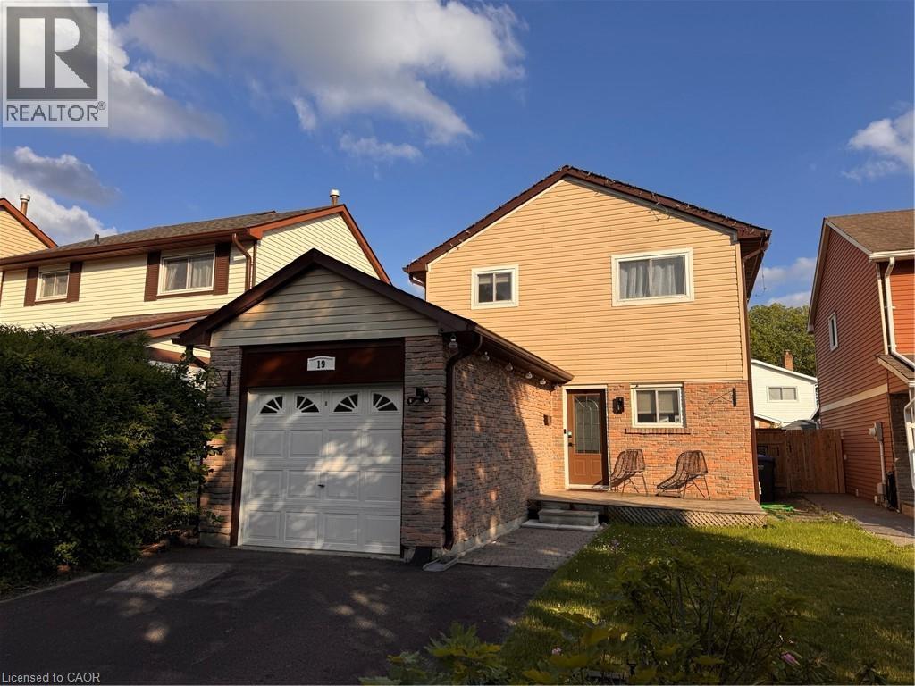 Photo of 19 DALZELL Avenue