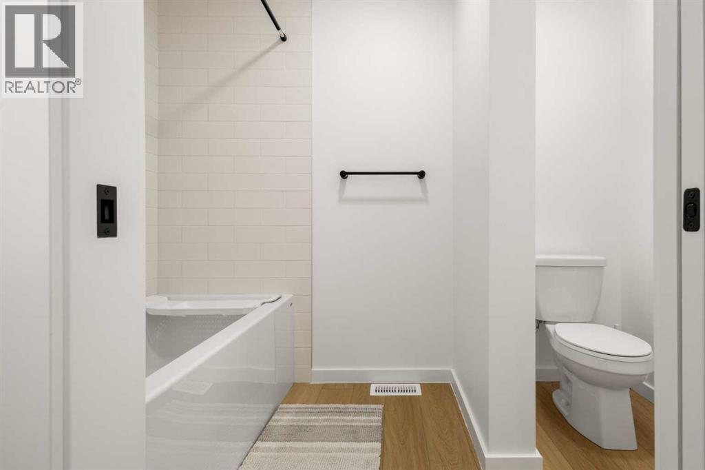 Photo 35