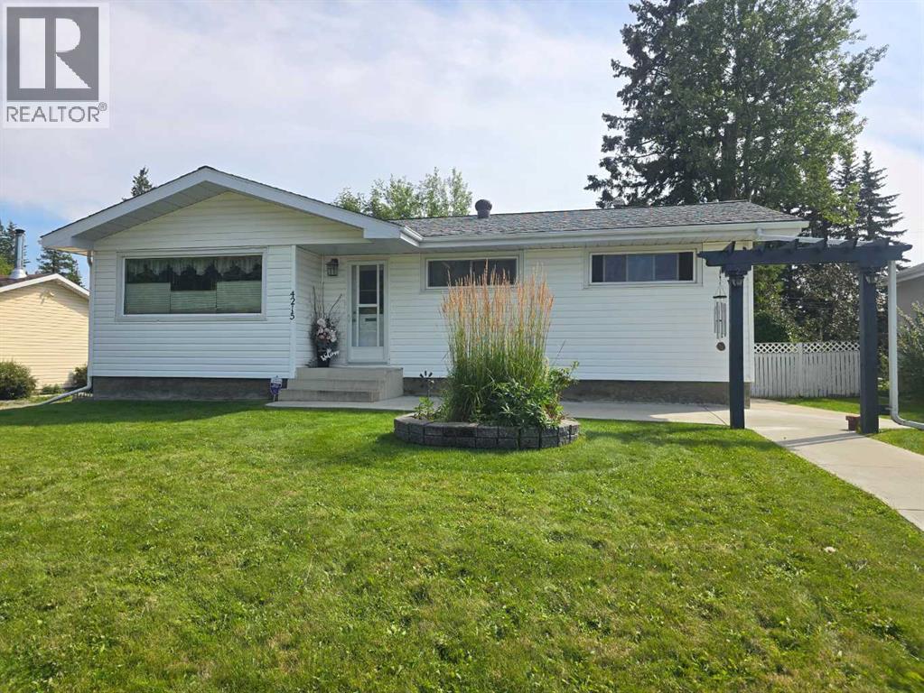 4215 7 Avenue, Edson, Alberta, T7E1A6