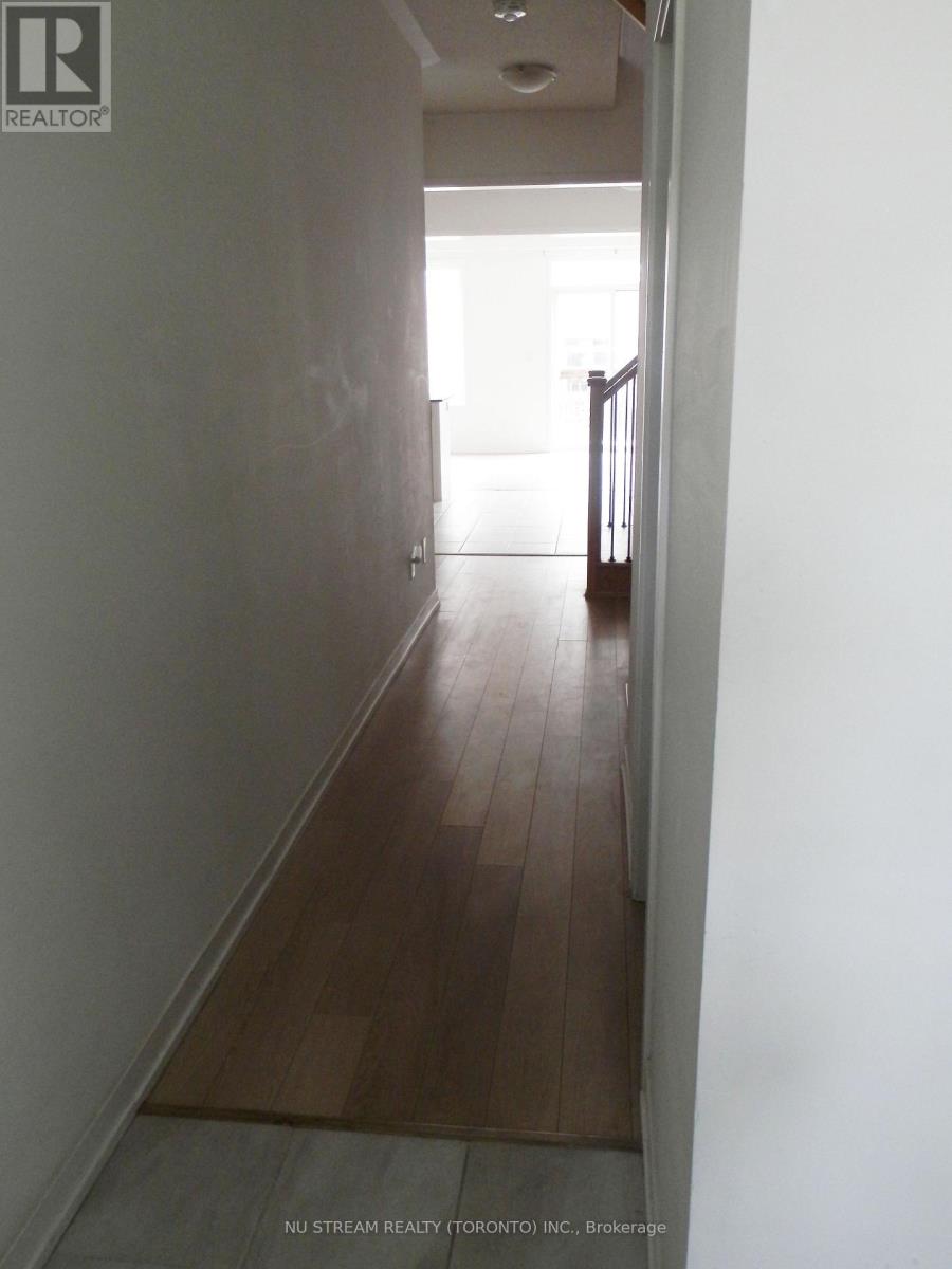 208 HARDING PARK STREET - 2