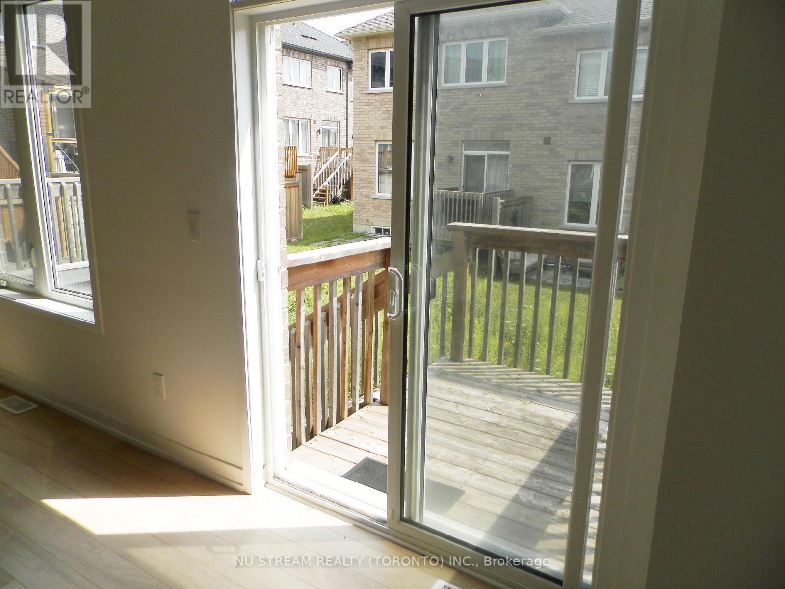 208 HARDING PARK STREET - 7