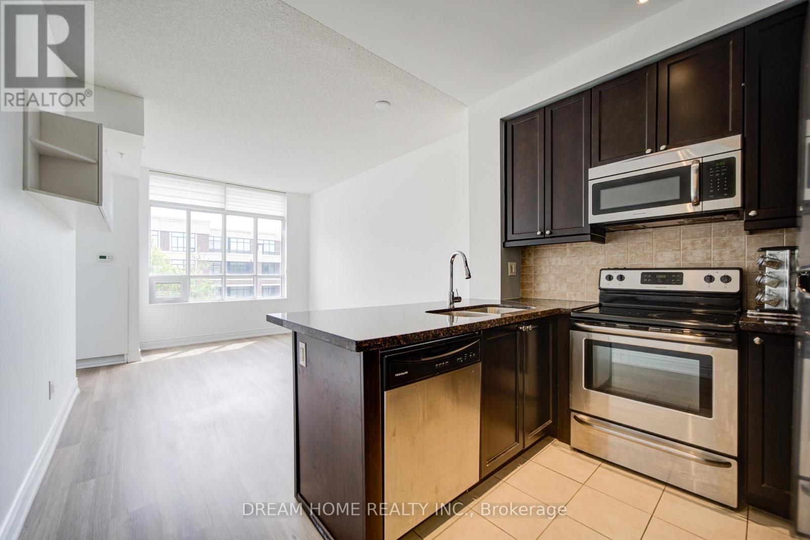 #322 2396 MAJOR MACKENZIE DRIVE - 18