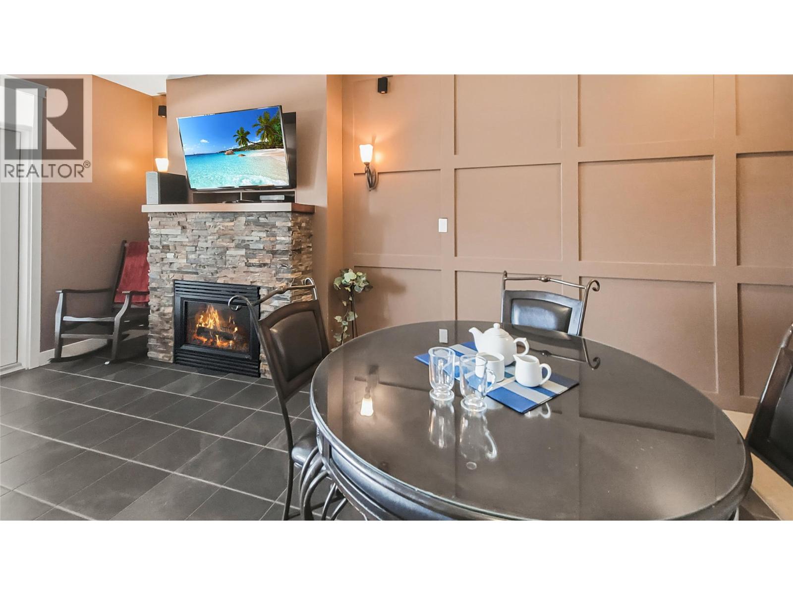#622 600 Bighorn Boulevard - 11