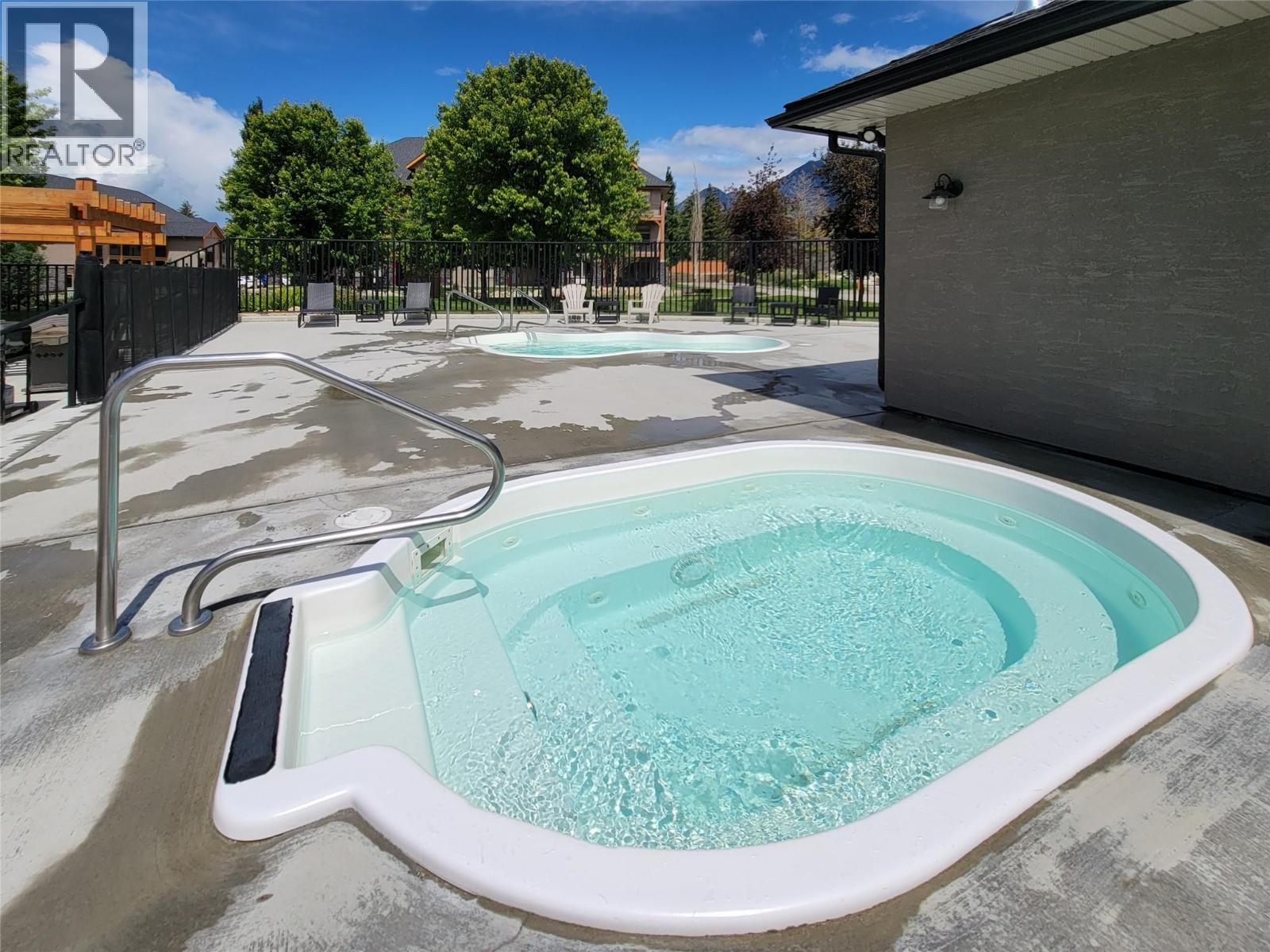 #622 600 Bighorn Boulevard - Image 38
