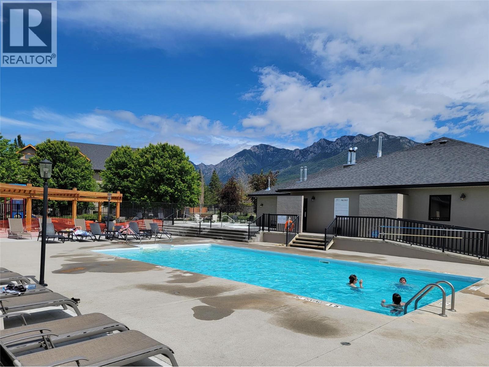 #622 600 Bighorn Boulevard - Image 36