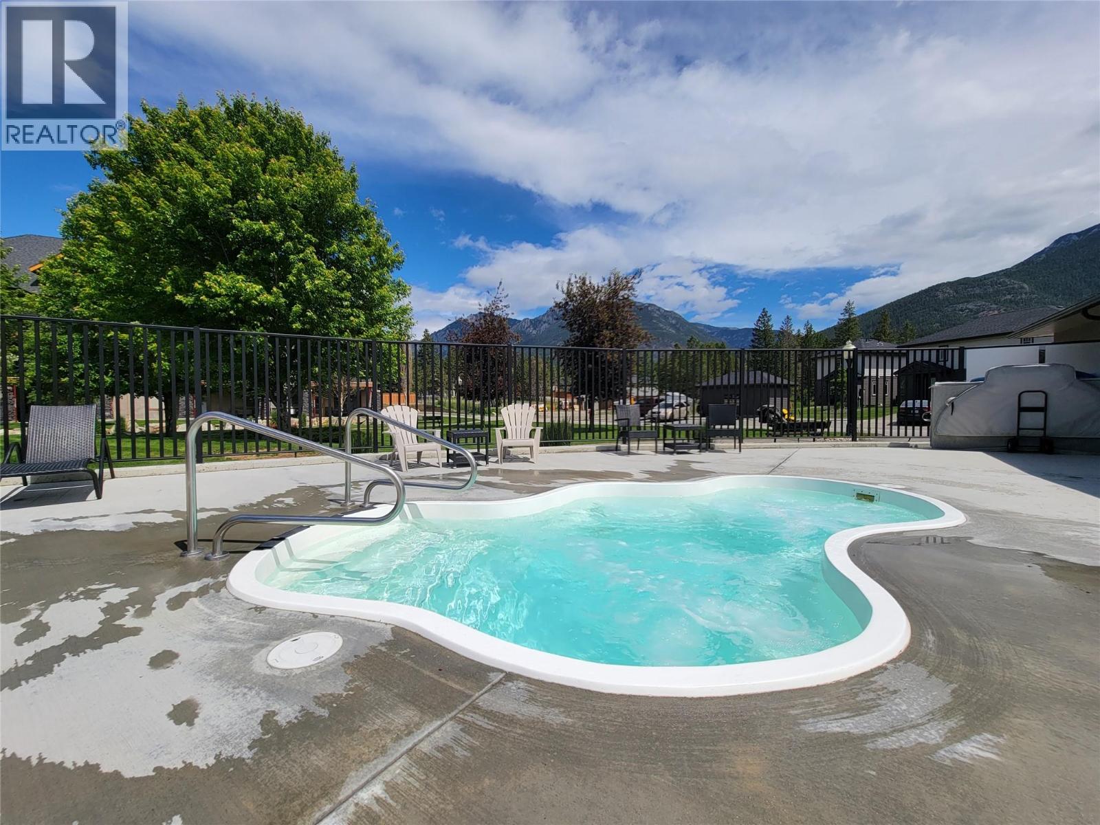 #622 600 Bighorn Boulevard - 37