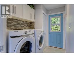 5284 Clarence Road, Peachland, BC V0H1X2 Photo 25