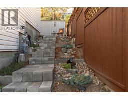 5284 Clarence Road, Peachland, BC V0H1X2 Photo 43