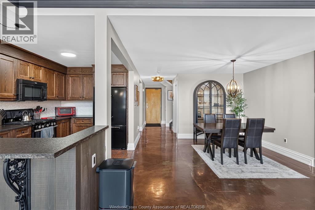 #301 2175 Wyandotte STREET East - 14