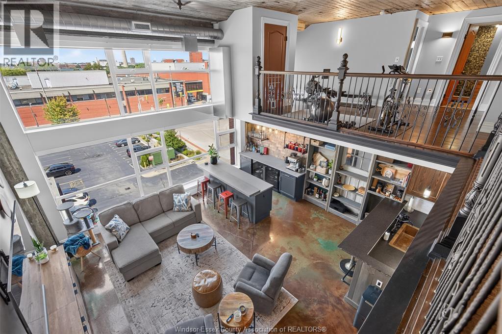 #301 2175 Wyandotte STREET East - 22