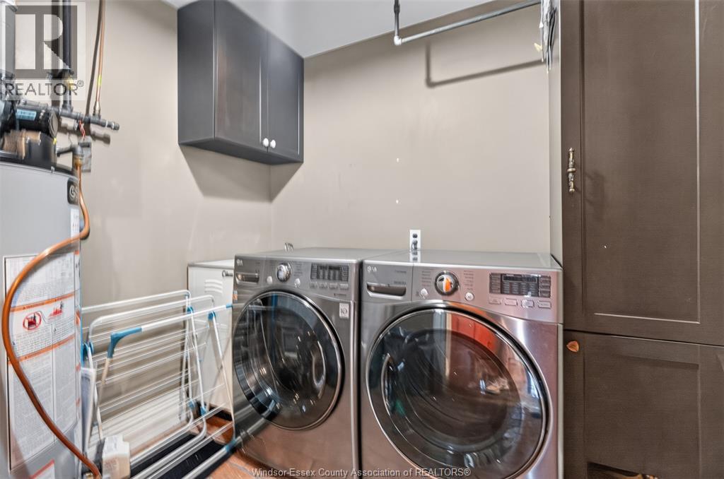 #301 2175 Wyandotte STREET East - 29