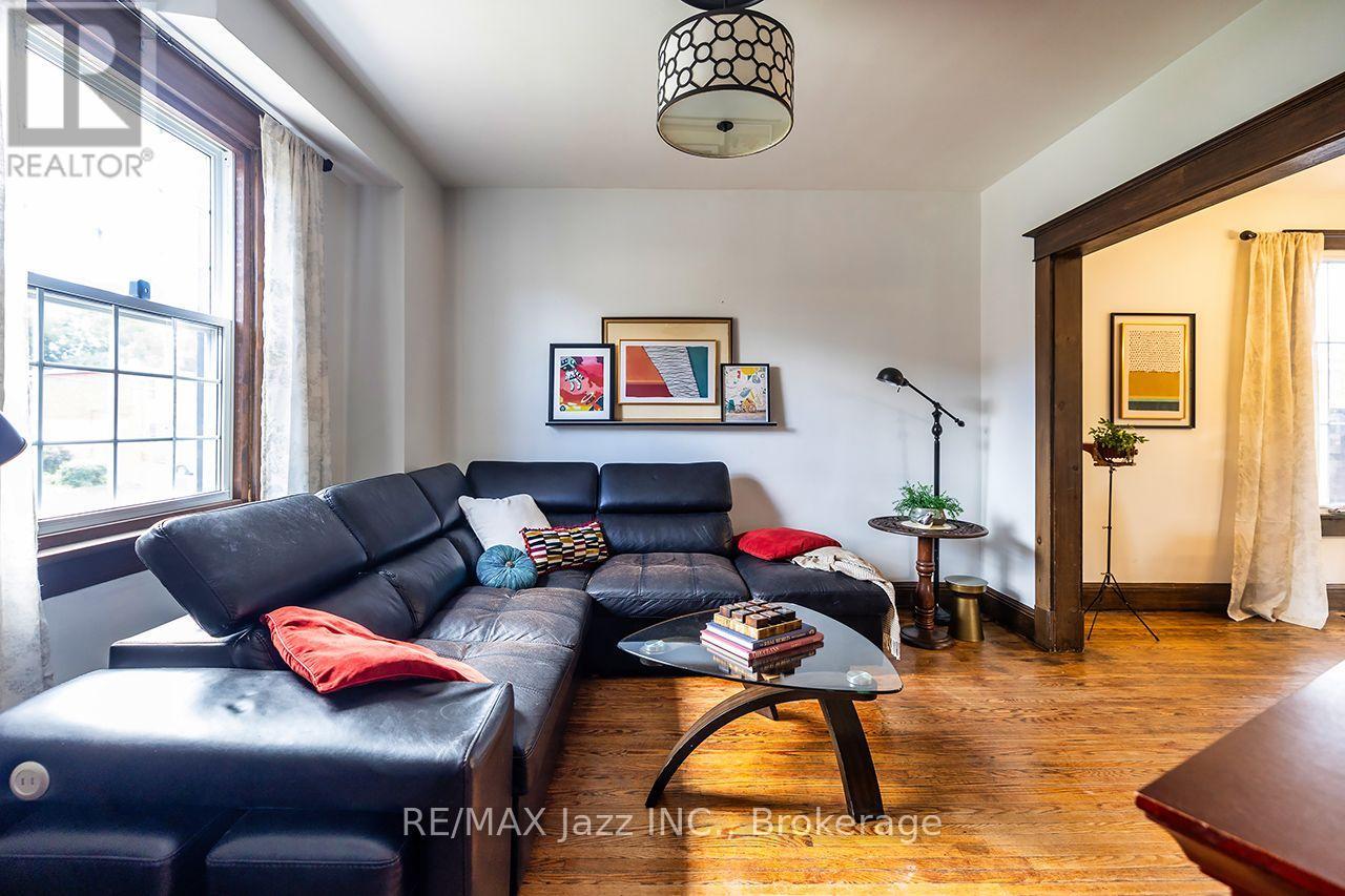 180 OLIVE AVENUE - Image 3