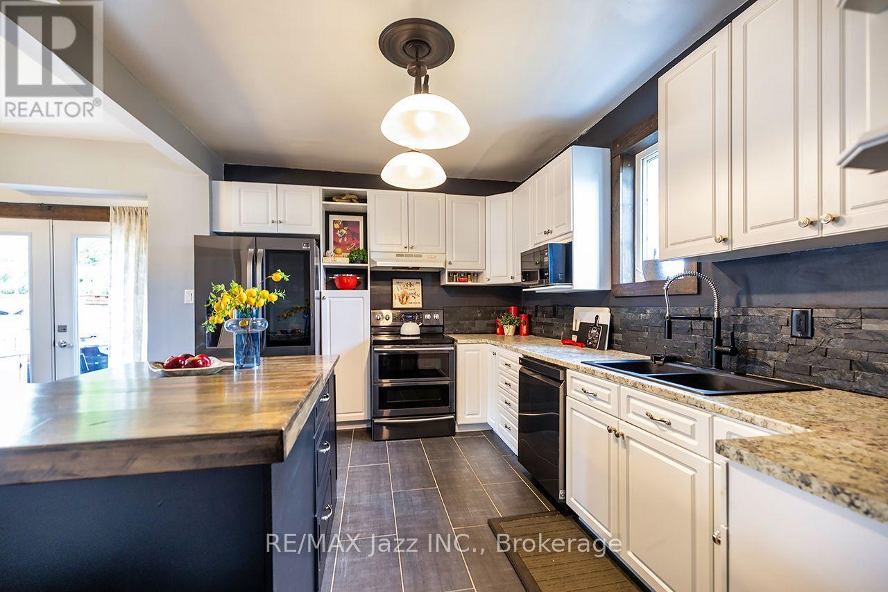 180 OLIVE AVENUE - Image 6