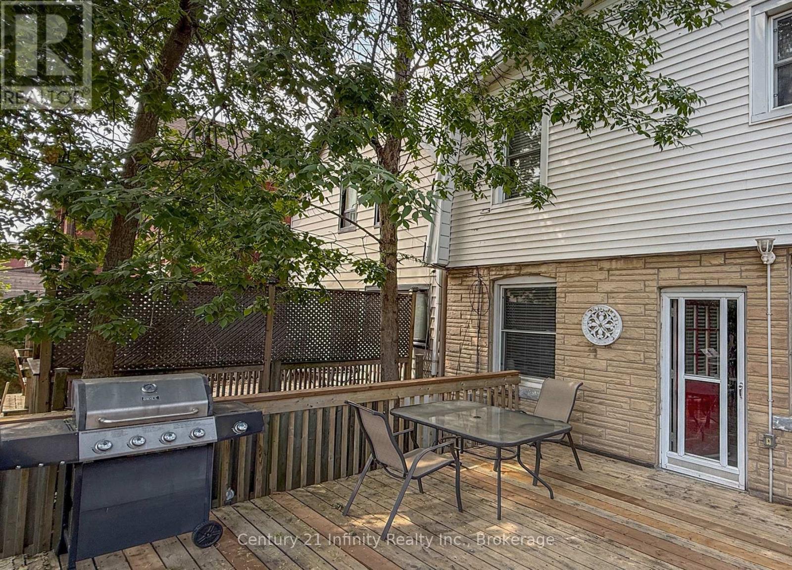 128 BIRCH AVENUE - Image 17