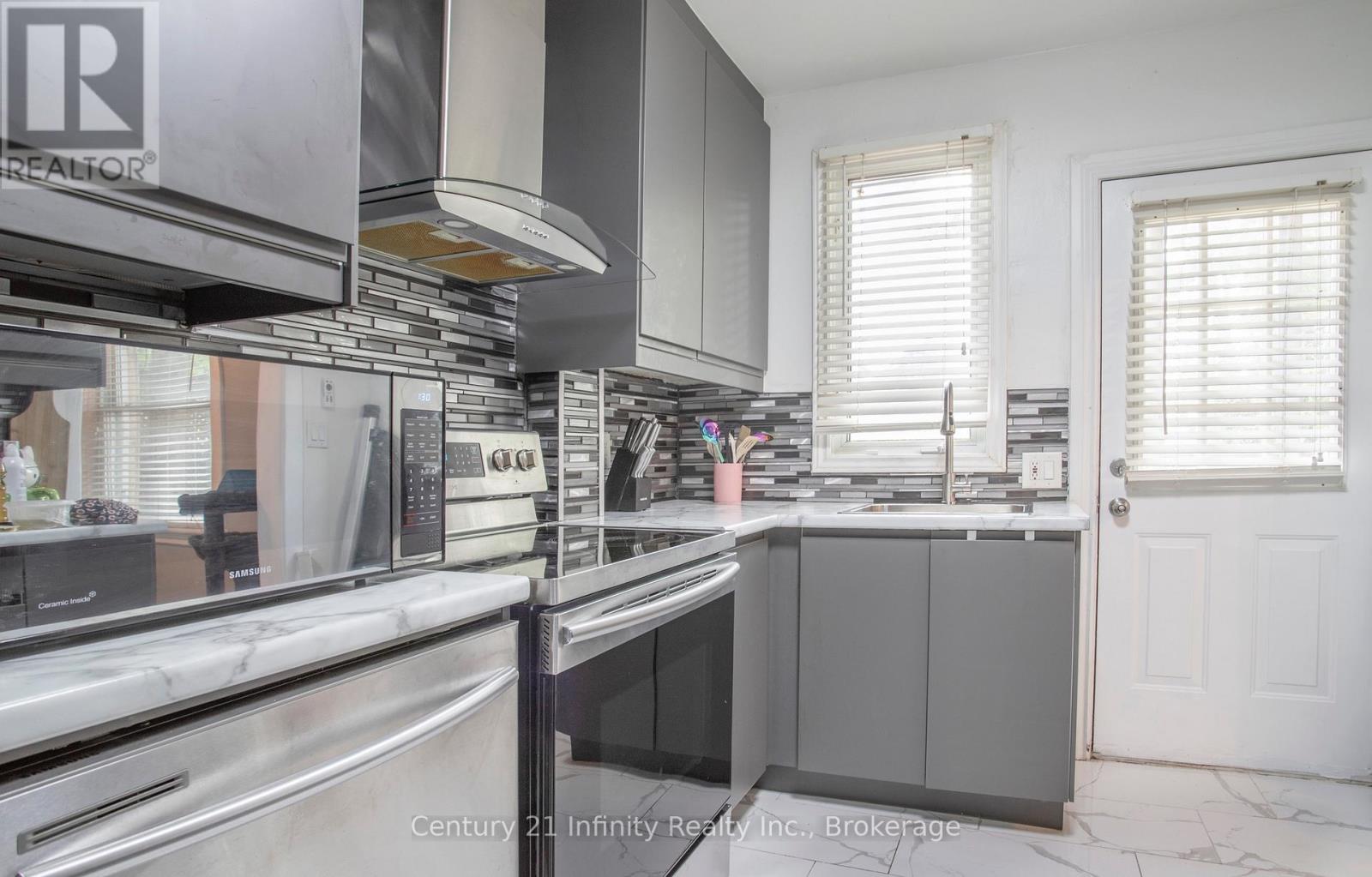 128 BIRCH AVENUE - Image 5