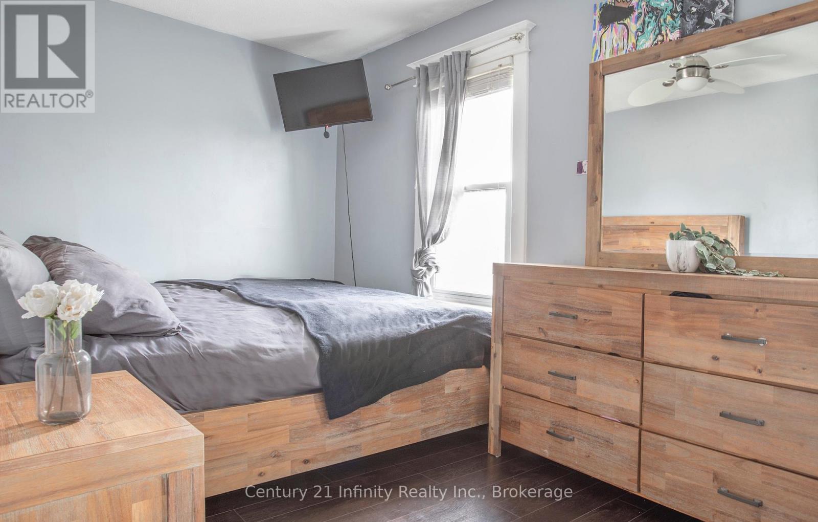 128 BIRCH AVENUE - 9