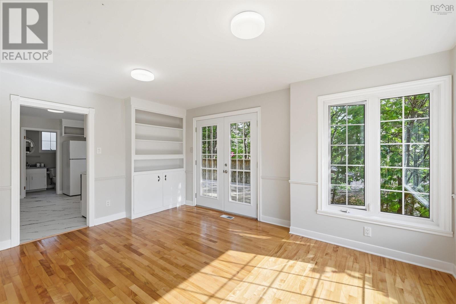 Property 13 of 51 of 43 Deepwood Crescent