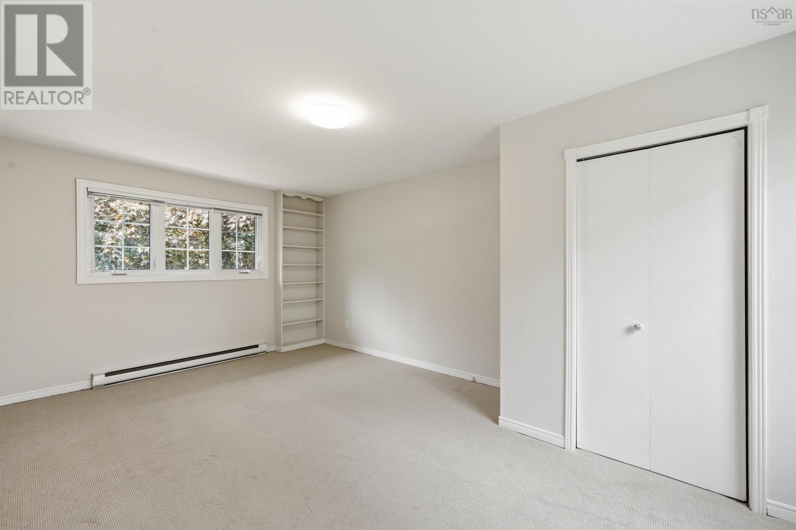 Property 33 of 51 of 43 Deepwood Crescent