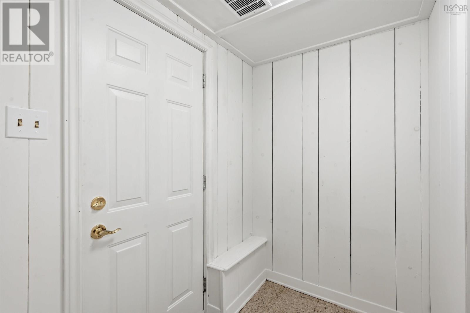 Property 34 of 51 of 43 Deepwood Crescent
