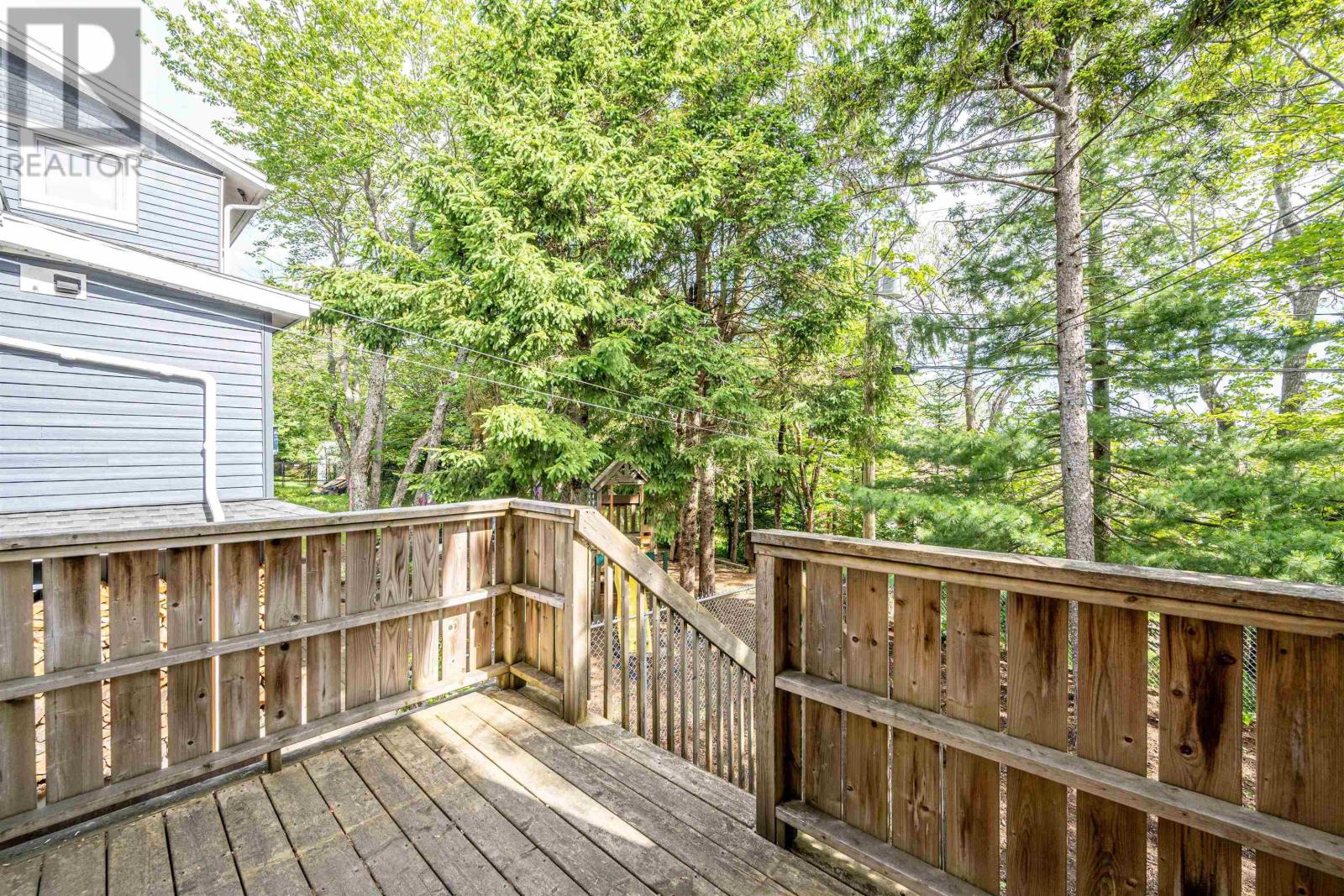 Property 36 of 51 of 43 Deepwood Crescent