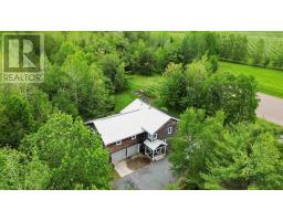 822 Cleveland Road, Windermere, NS B0P1E0 Photo 49