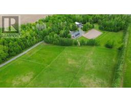 822 Cleveland Road, Windermere, NS B0P1E0 Photo 41