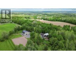 822 Cleveland Road, Windermere, NS B0P1E0 Photo 43