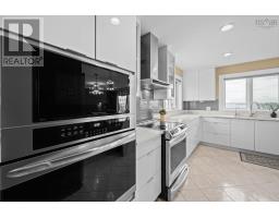 5pc Bathroom - 38 Lennox Road, Black Point, NS B0J1T0 Photo 17