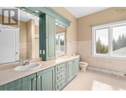 38 Lennox Road, Black Point, NS B0J1T0 Photo 37