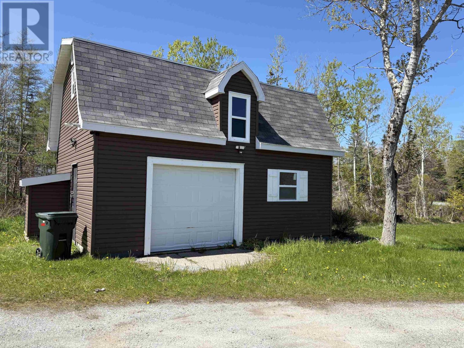 Property 21 of 27 of 5482 Union Highway
