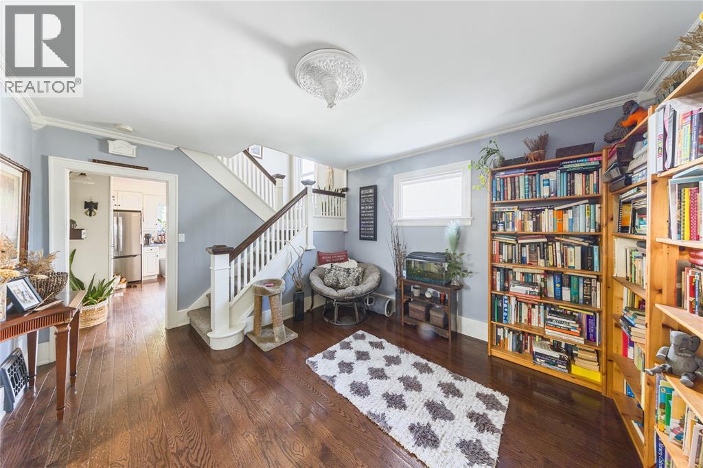 366 Cameron STREET - Image 17