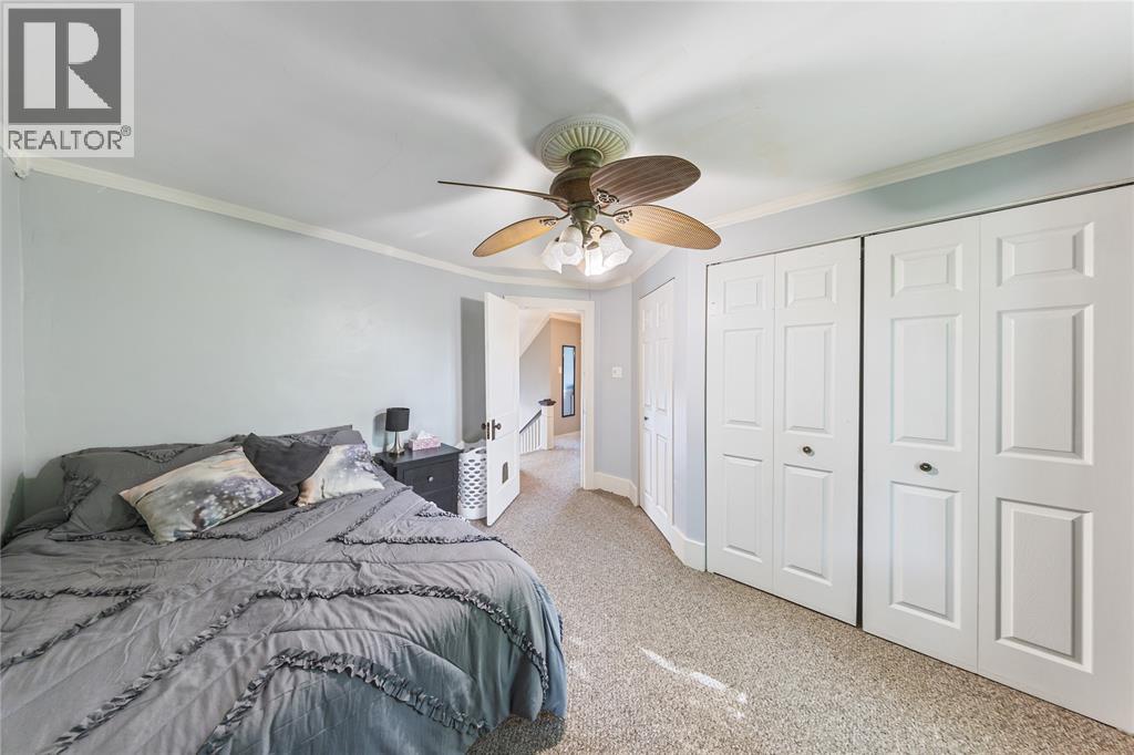 366 Cameron STREET - Image 39