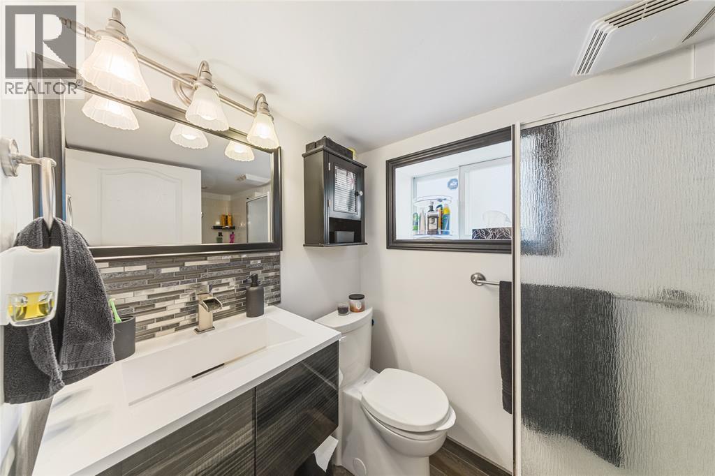 366 Cameron STREET - 47